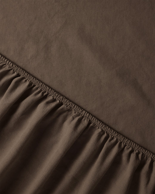 Fitted sheet linen dark brown